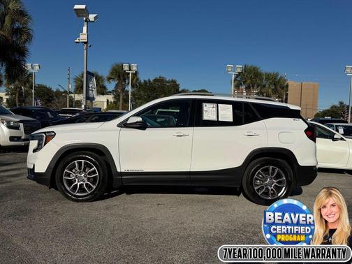 2023 GMC Terrain SLT