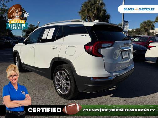 2023 GMC Terrain SLT