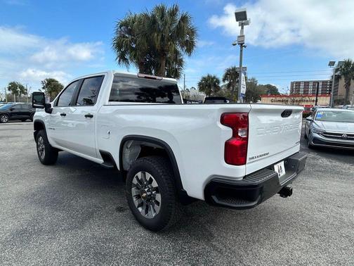 2026 Chevrolet Silverado 2500 Custom