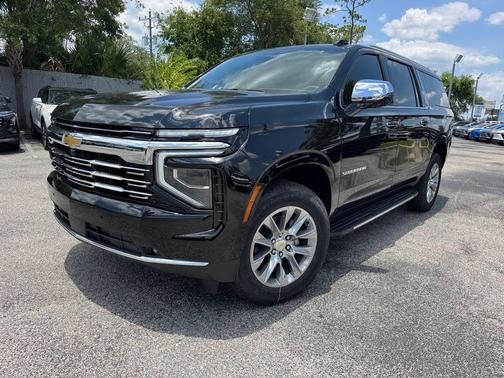 2025 Chevrolet Suburban Premier
