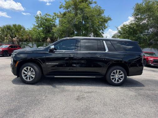 2025 Chevrolet Suburban Premier