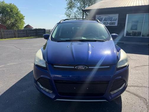 White Platinum Metallic Tri-Coat 2015 Ford Escape SE