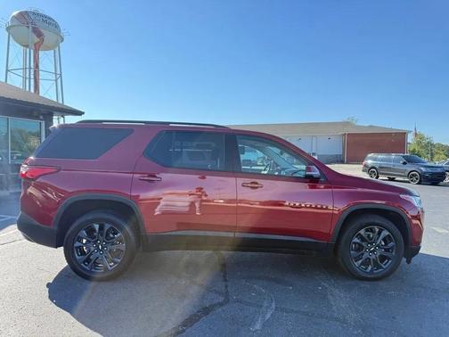 2021 Chevrolet Traverse RS