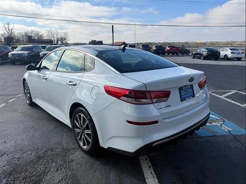 2019 Kia Optima LX