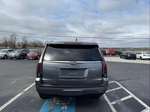 2018 Cadillac Escalade Premium Luxury