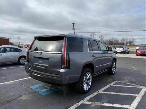 2018 Cadillac Escalade Premium Luxury
