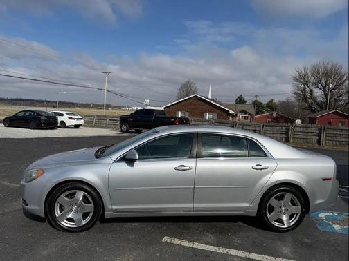 Silver Ice Metallic 2009 Chevrolet Malibu LT