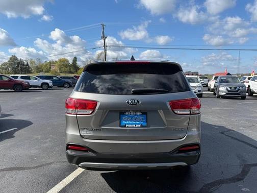 2017 Kia Sorento EX