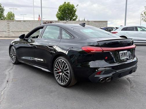 Mythos Black Metallic 2026 Audi S5 PLUS