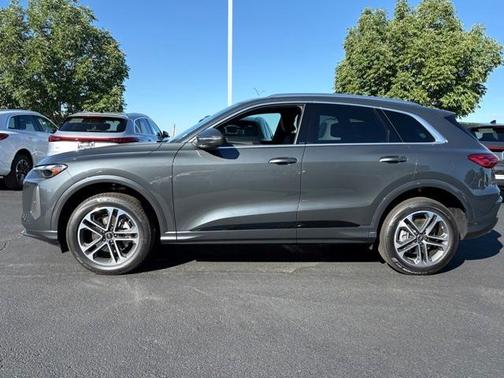 2025 Audi Q5 2.0T quattro Premium