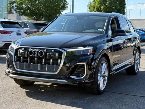 Mythos Black Metallic 2025 Audi Q7 55 Premium Plus SUV