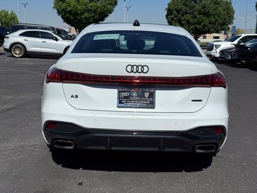 Glacier White Metallic 2026 Audi A5