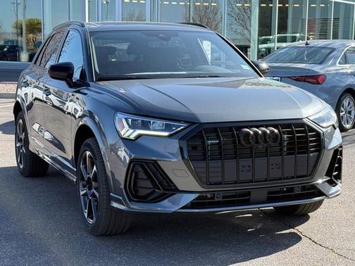 2025 Audi Q3 45 S line Premium