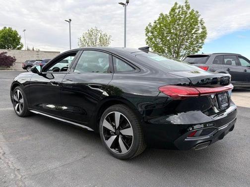 Mythos Black Metallic 2026 Audi A5