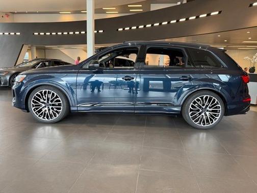 2026 Audi SQ7 4.0T