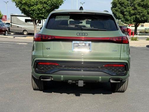 Green Metallic 2026 Audi Q5 PLUS