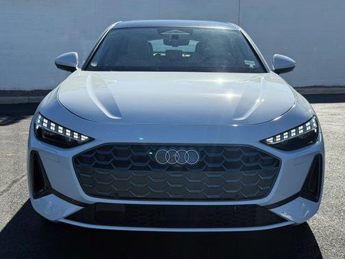 Glacier White Metallic 2026 Audi A5