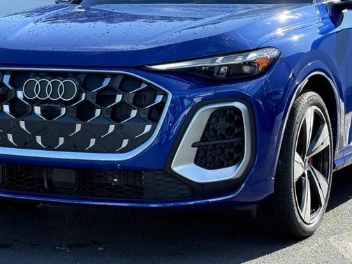 Ultra Blue Metallic 2026 Audi SQ5 Sportback 3.0T Premium Plus