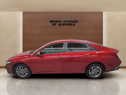 Ultimate Red 2024 Hyundai ELANTRA SEL