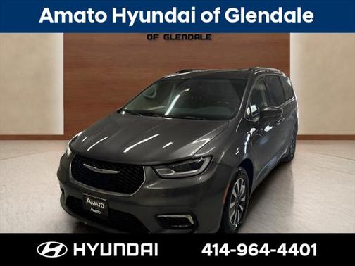 2021 Chrysler Pacifica Hybrid Touring L