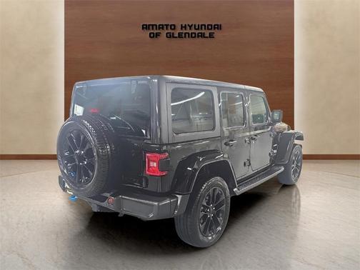 2022 Jeep Wrangler Unlimited 4xe Sahara