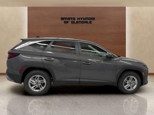 Ecotronic Gray 2026 Hyundai TUCSON SE