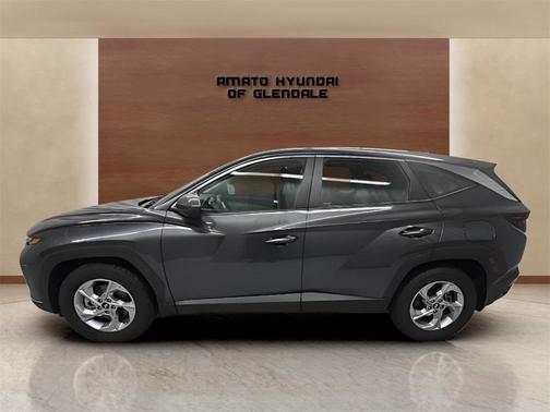 2024 Hyundai TUCSON SE
