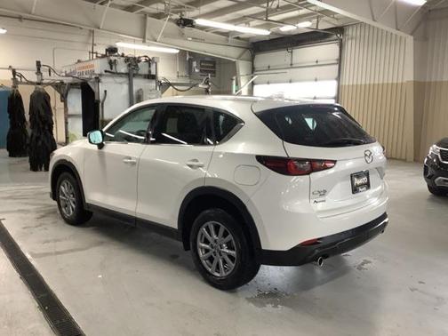 2023 Mazda CX-5 2.5 S Preferred