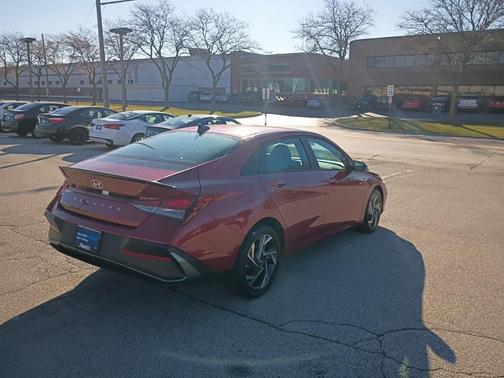 2025 Hyundai ELANTRA Sport