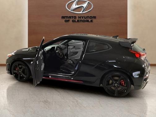 2019 Hyundai Veloster Base