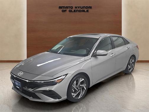 2025 Hyundai ELANTRA SEL