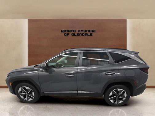 Ecotronic Gray 2025 Hyundai TUCSON SEL