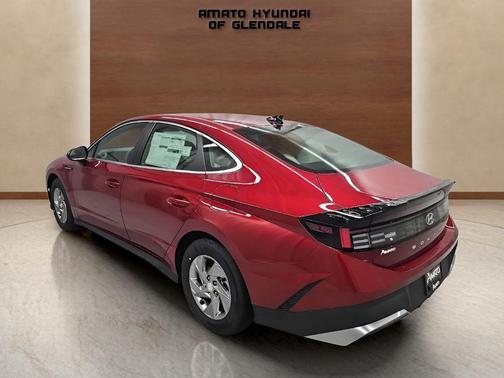 Ultimate Red 2026 Hyundai SONATA SE