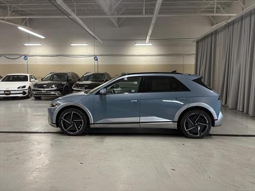 2025 Hyundai IONIQ 5 Limited