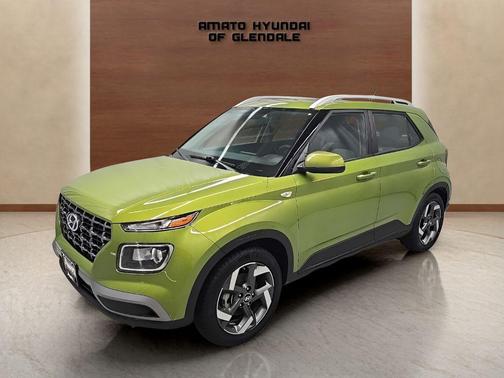 2024 Hyundai VENUE SEL