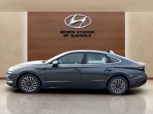 2025 Hyundai SONATA Hybrid Limited