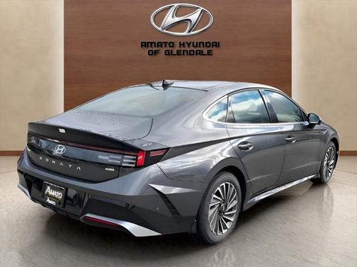 2025 Hyundai SONATA Hybrid Limited