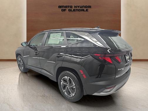 Ash Black 2026 Hyundai TUCSON Hybrid Blue SE