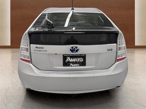 2010 Toyota Prius One