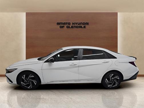 2025 Hyundai ELANTRA Sport