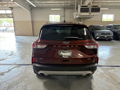2021 Ford Escape SE