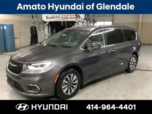 2021 Chrysler Pacifica Hybrid Touring L
