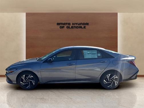 2025 Hyundai ELANTRA Sport