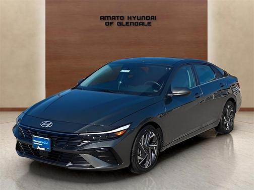 2025 Hyundai ELANTRA SEL