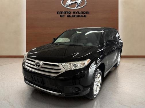 2013 Toyota Highlander SE