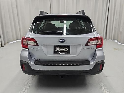 2018 Subaru Outback 2.5i