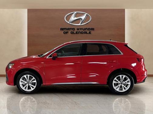 2024 Audi Q3 Premium 45 TFSI S line quattro Tiptronic