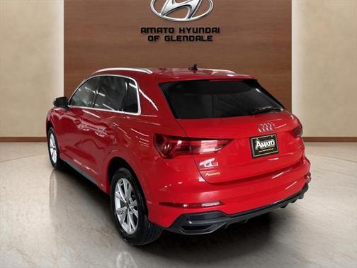 2024 Audi Q3 Premium 45 TFSI S line quattro Tiptronic