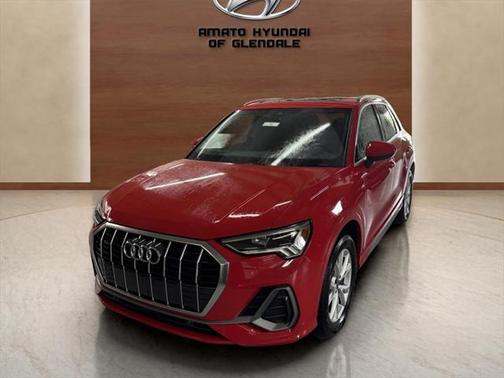 2024 Audi Q3 Premium 45 TFSI S line quattro Tiptronic