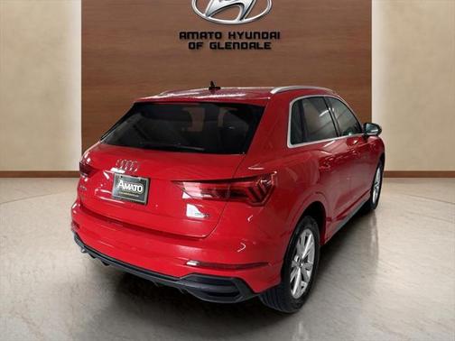 2024 Audi Q3 Premium 45 TFSI S line quattro Tiptronic